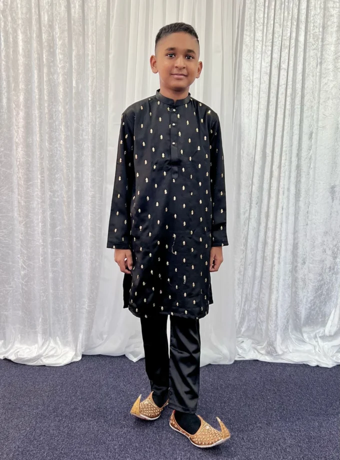 Kurta Pyjama Silk Zwart