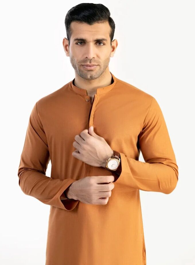 Junaid Jamshed Shalwaar Kameez Oranjebruin maat Medium 4712