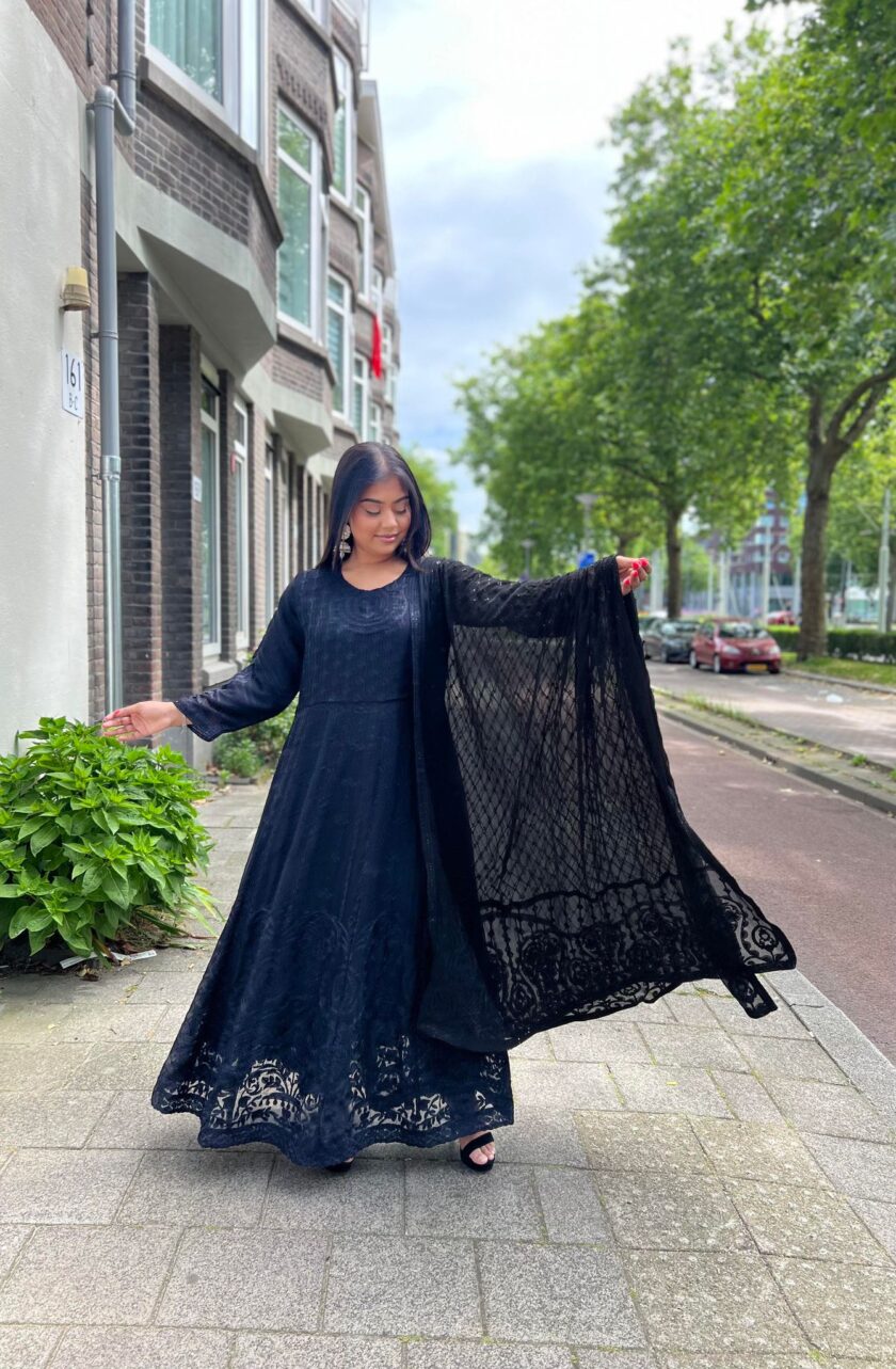 Alizeh chiffon maxi zwart volledig draadbewerkt - Afbeelding 9