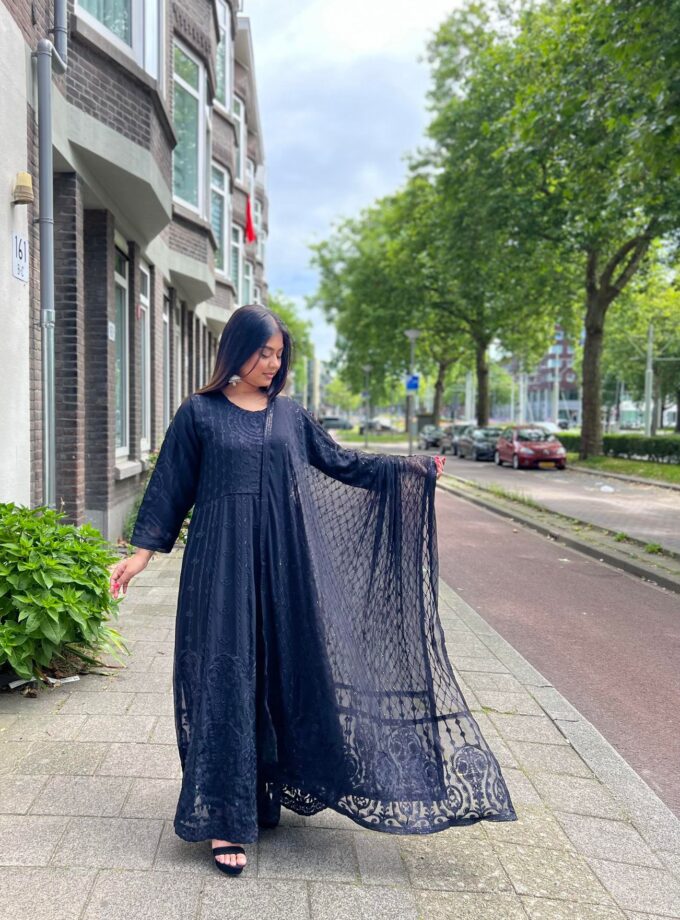 Alizeh chiffon maxi zwart volledig draadbewerkt