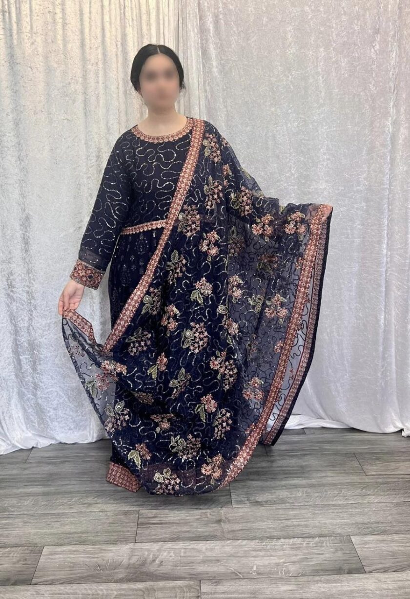 Alizeh maxi navy blue met bloemen dupatta
