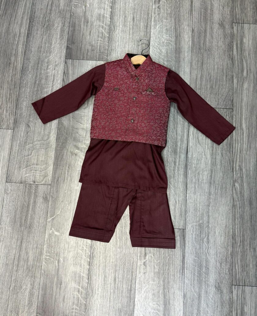 Katoenen shalwaar kameez met waistcoat artikelnummer 0531 maat 74/80 86 98/104 116 en 122