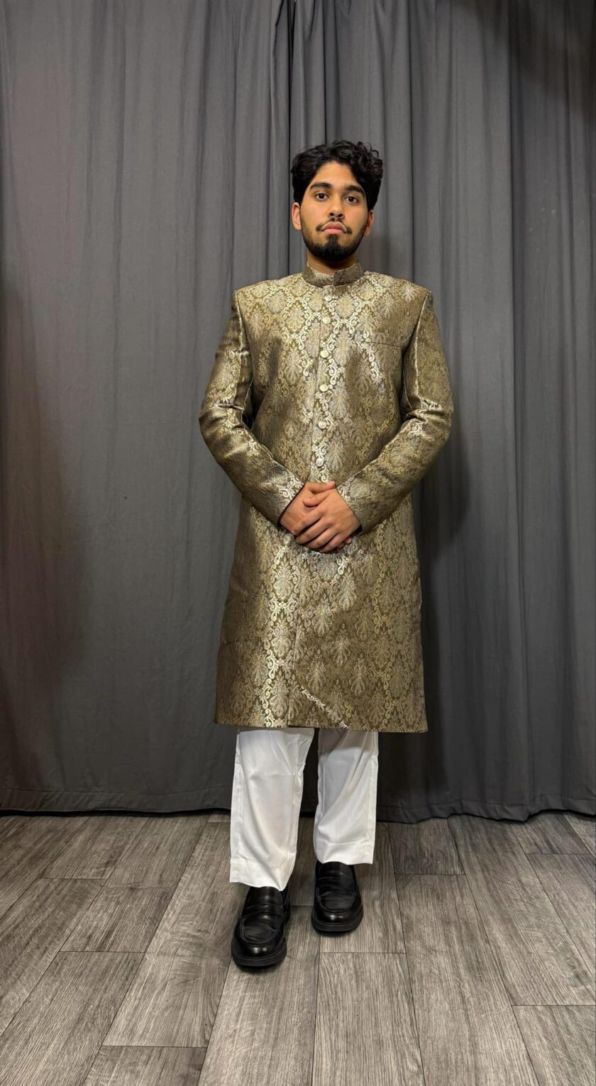 Sherwani banarsi goud artikel 9436