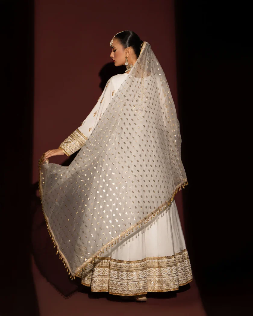 Shaposh maxi wit met goud maat Medium - Afbeelding 2