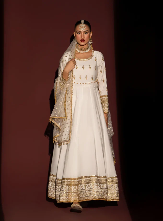 Shaposh maxi wit met goud maat Medium