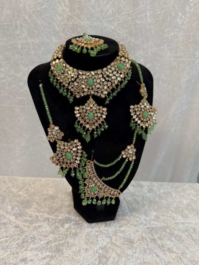 Sieradenset mintgroen op goud 01544