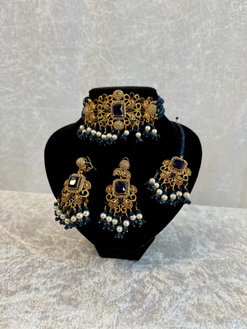 Sieradendet blauw op goud 01543