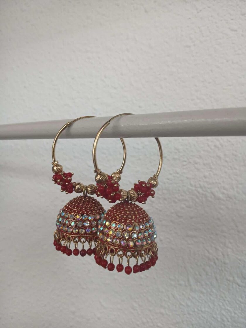 Oorbellen goud met rood 01630