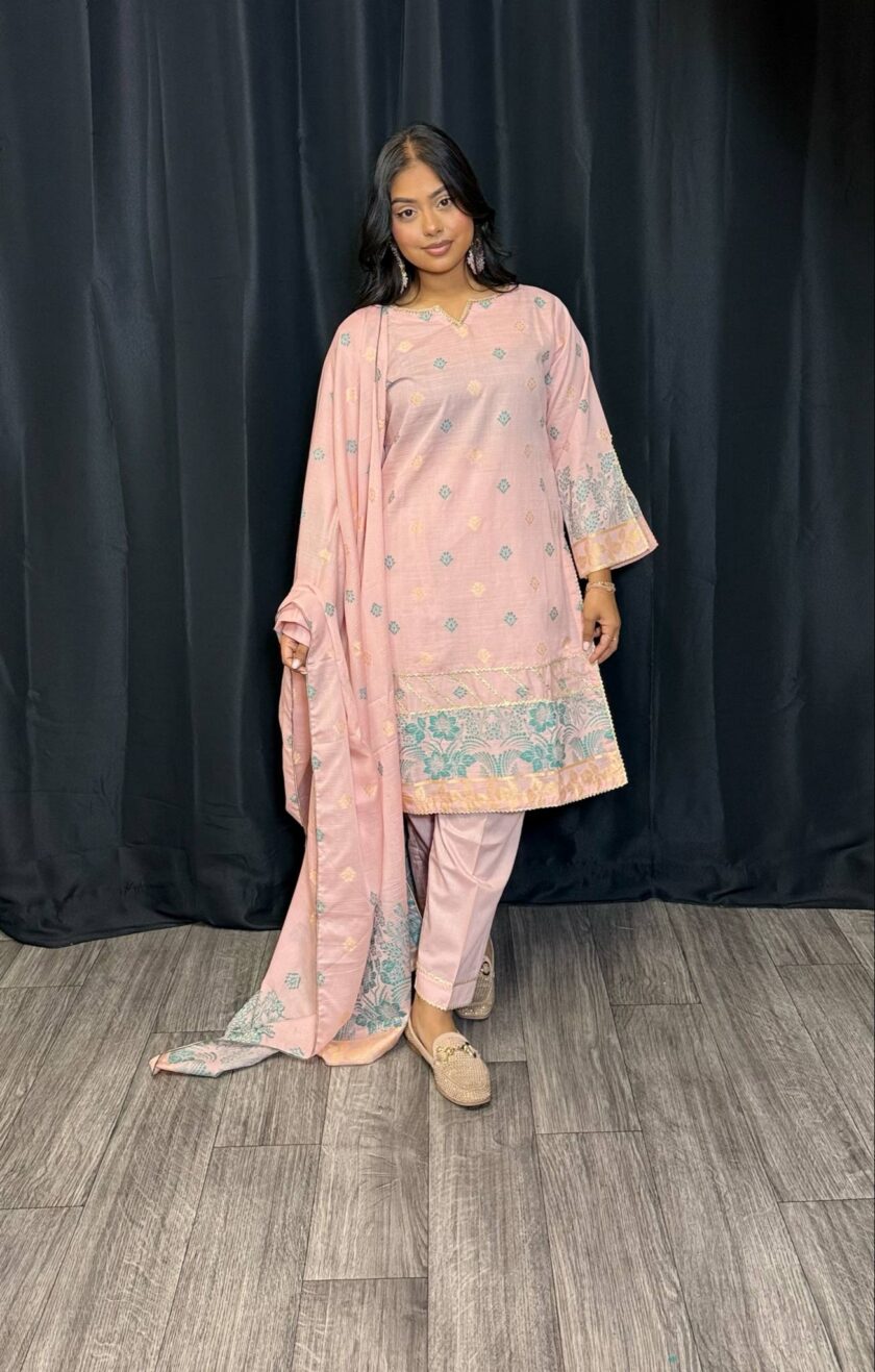 Jacquard print suit roze met gouden lace - Afbeelding 3