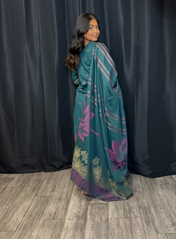 Jacquard print suit met gouden lace anraka stijl maat Large