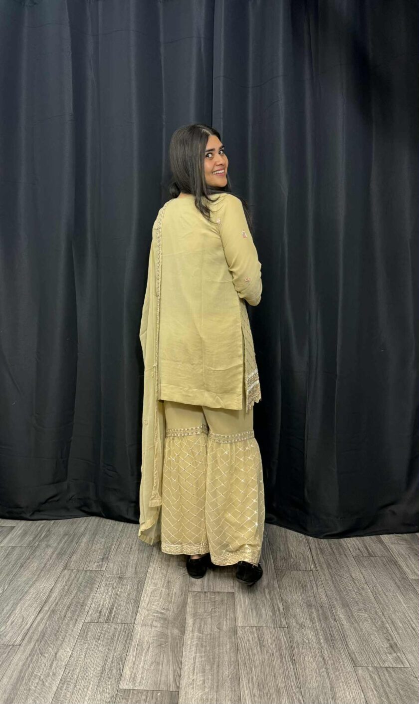 Agha Noor 3 piece gharara crème - Afbeelding 2