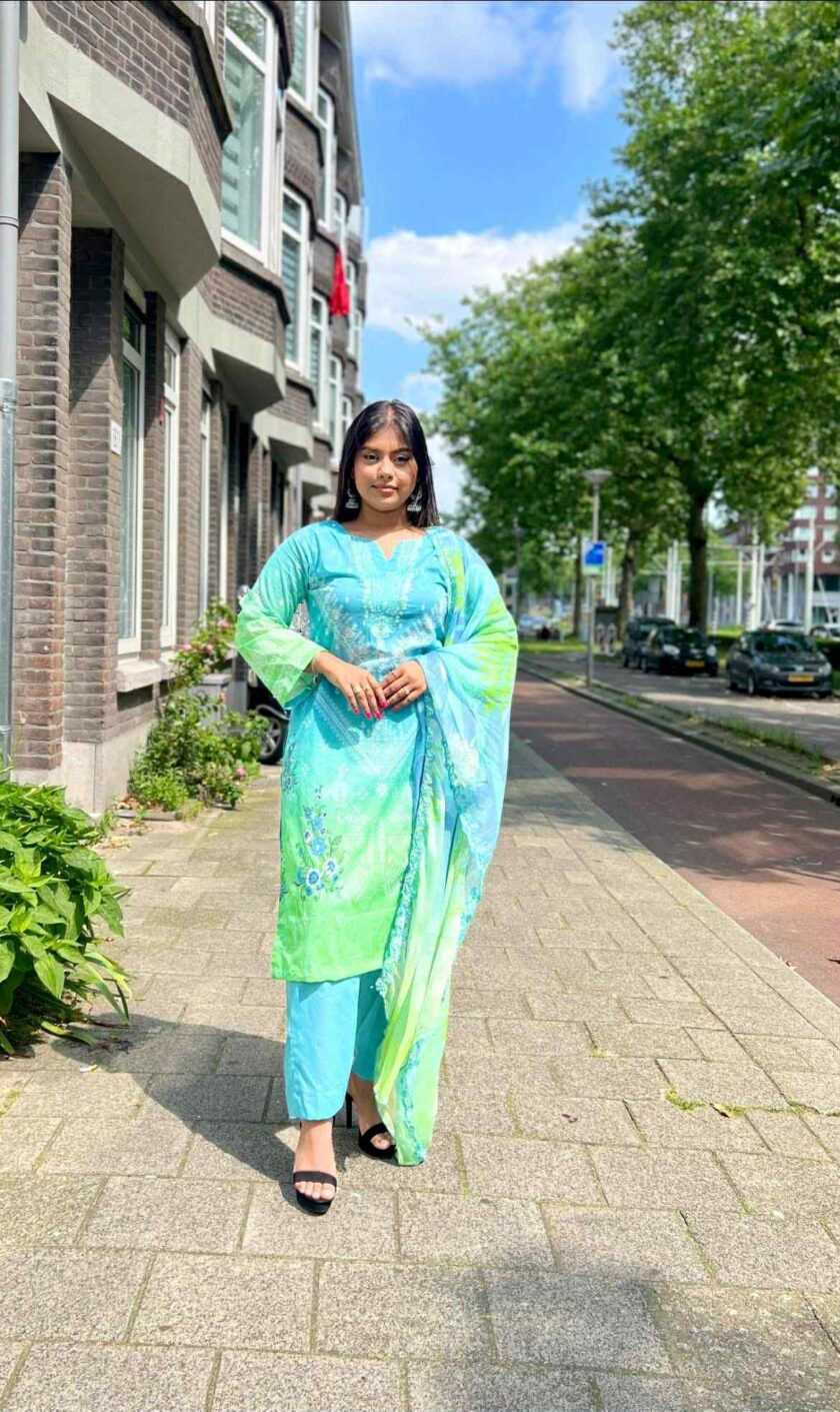 Lawn suit met chiffon dupatta
