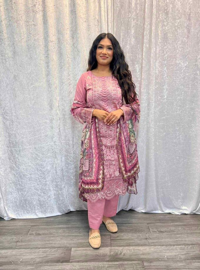 Lawn chickenkari suit met digital print dupatta