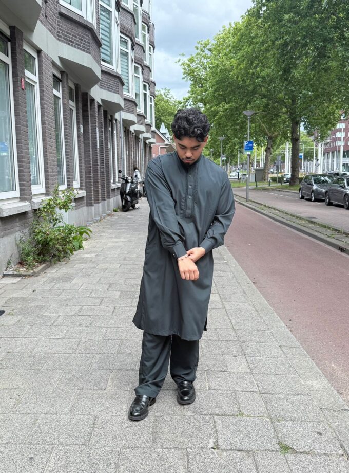 Shalwaar kameez wash and wear donkergroen