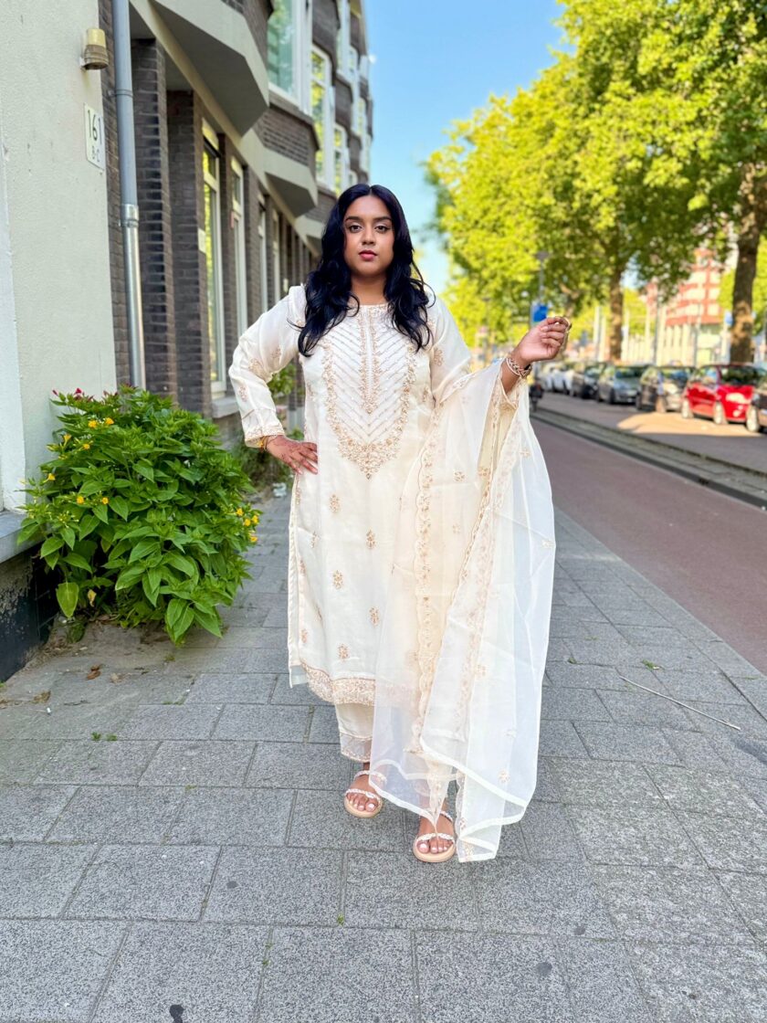 Agha Noor organza suit offwhite 02 - Afbeelding 2