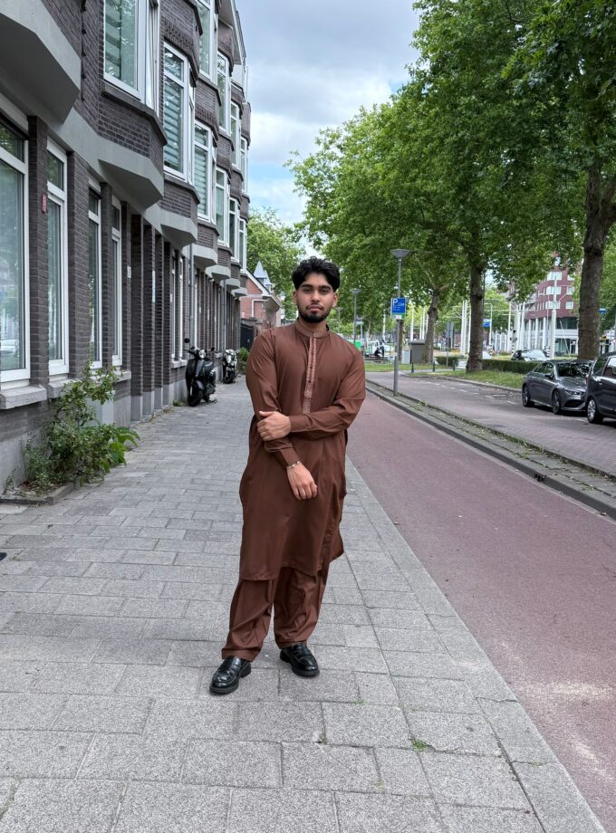 Shalwaar kameez wash and wear bruin artikel 11441