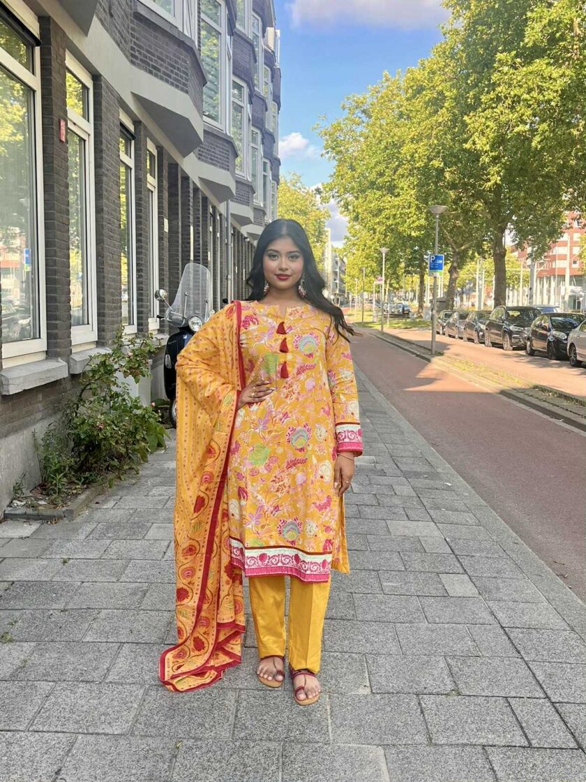 Junaid Jamshed lawn suit met lawn dupatta geel