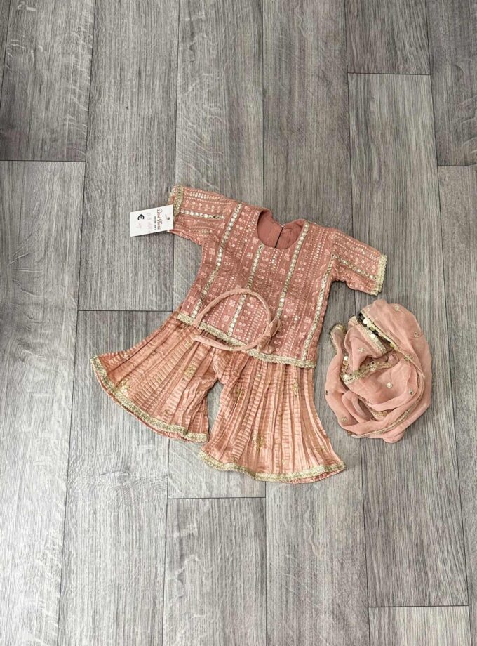 Plazzo suit voor baby oud roze