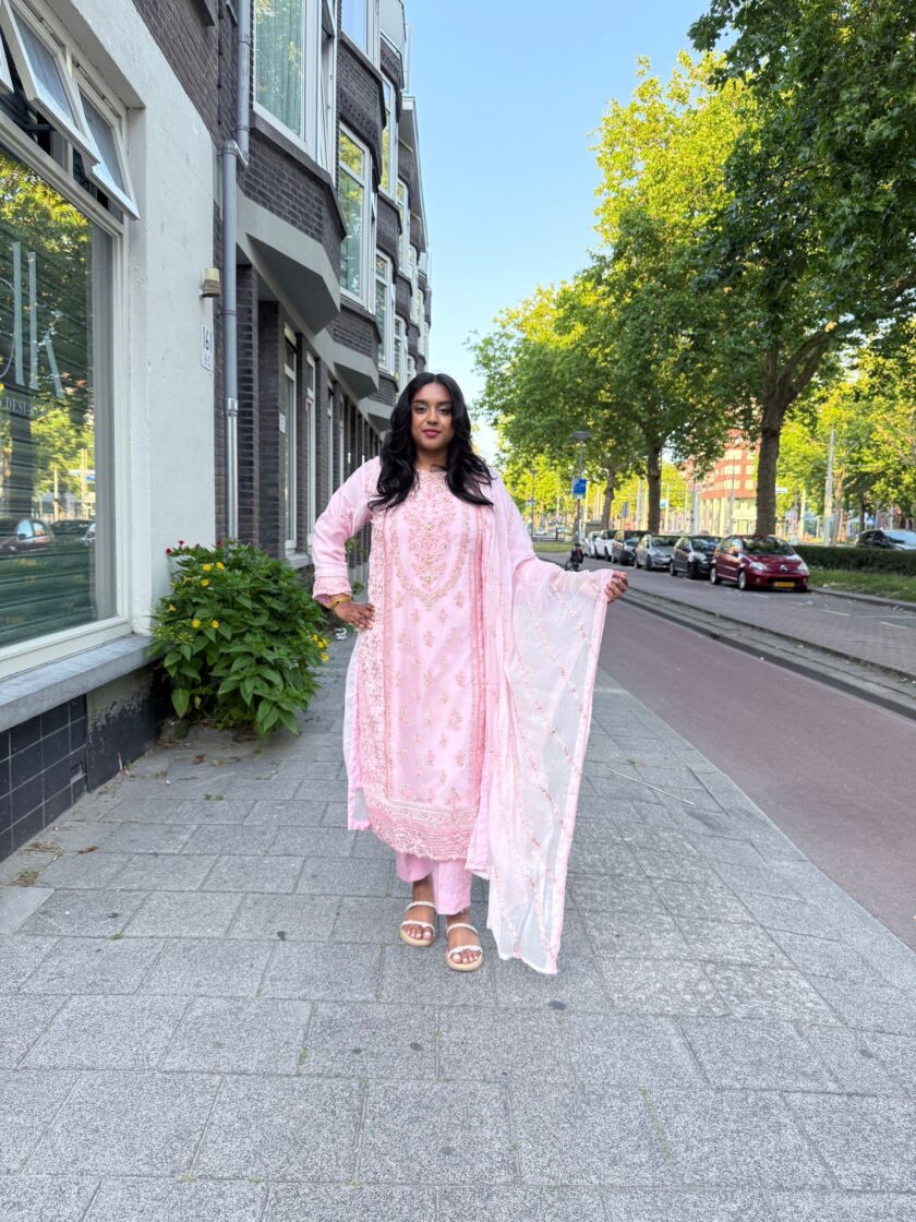 Agha Noor chiffon suit roze