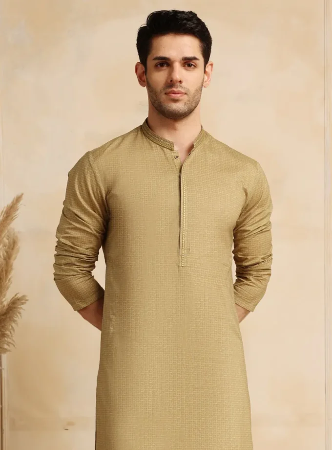 Juniad Jamshed kurta olijfgroen met bewerkte kraag 11039