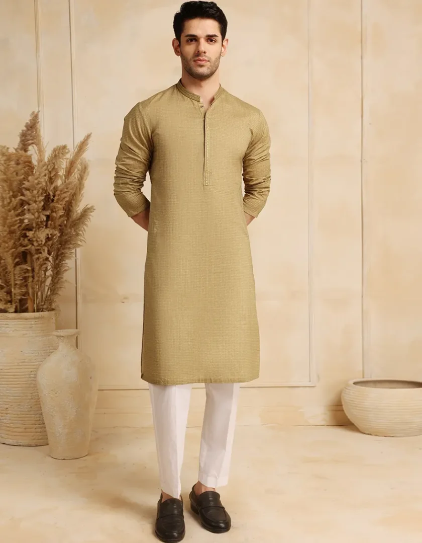 Juniad Jmashed kurta olijfgroen met bewerkte kraag