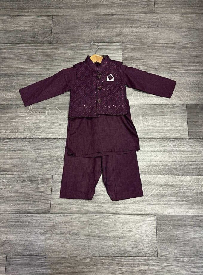 Katoenen shalwaar kameez met waistcoat artikelnummer 11887 maat 74/80 en 128/134