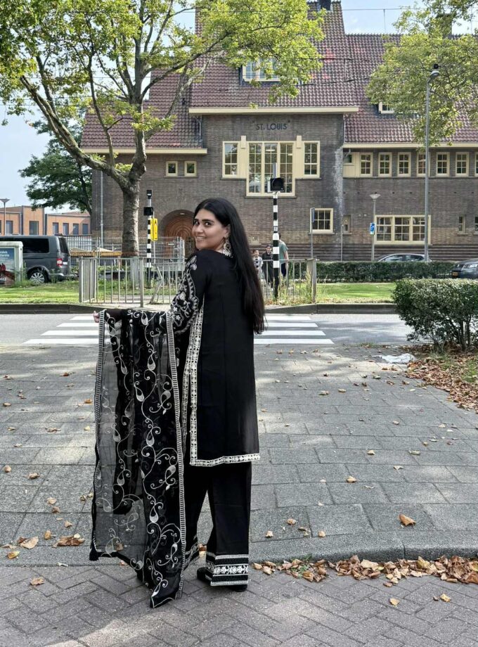 3 piece chiffon suit 02322