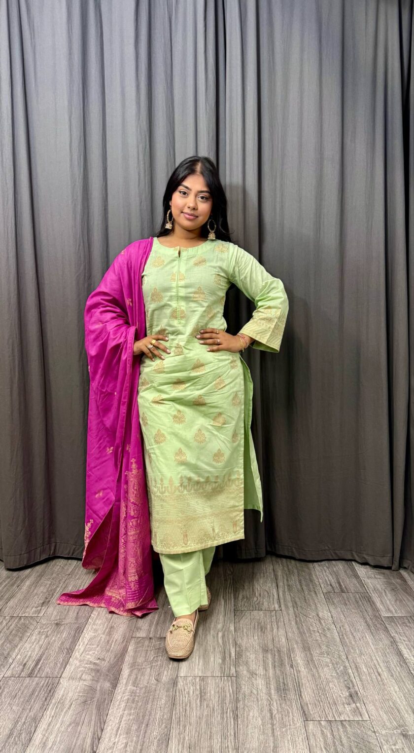 Jacquard print lawn suit driedelig