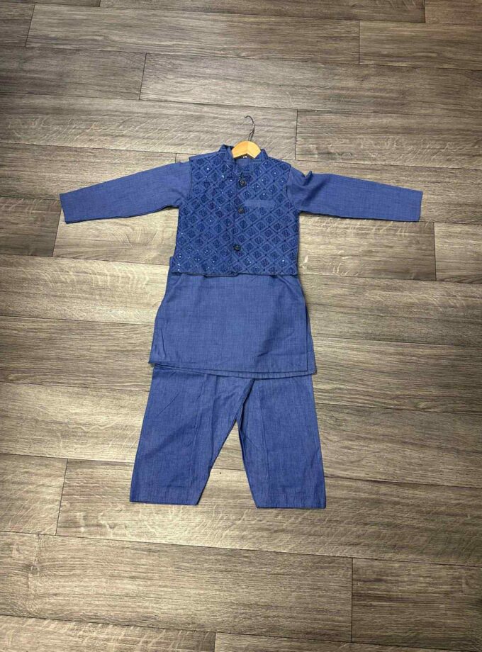 Katoenen shalwaar kameez met waistcoat artikel 12098 maat 122 en 128/134