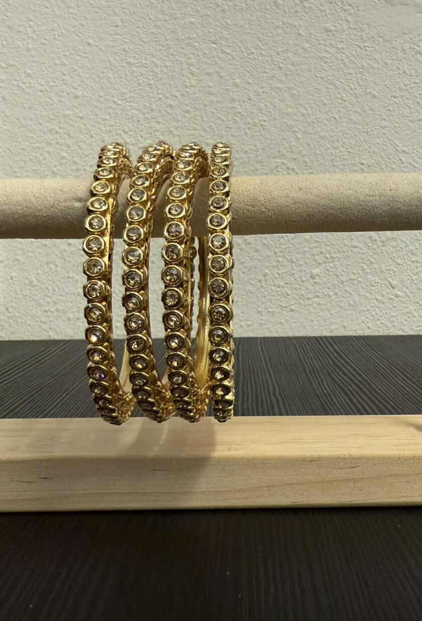 Karay set van 4 artikel 12348 maat 2.6 en 2.8