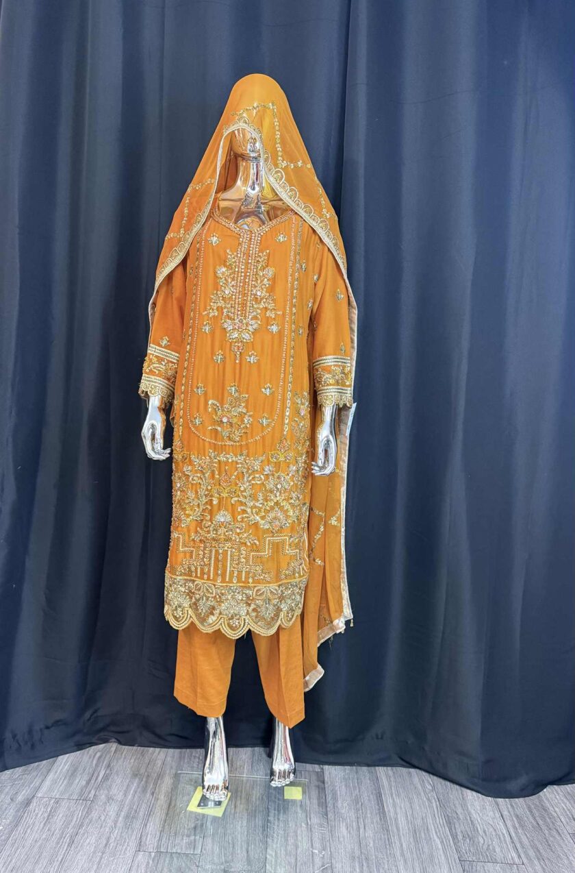 Chiffon fancy suit volledig bewerkt 12134