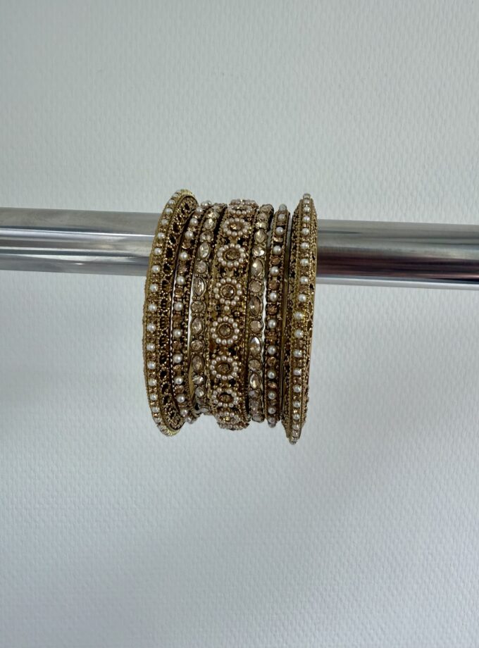 Chooriyaan set maat 2.10