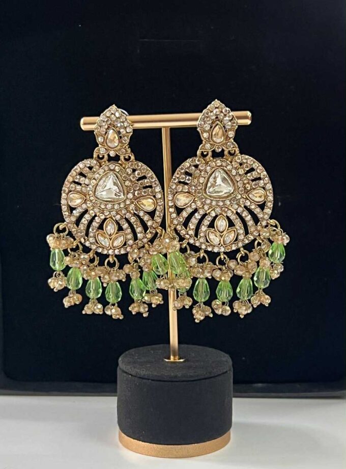 Oorbellen goud met diverse kleuren opties (design 3)