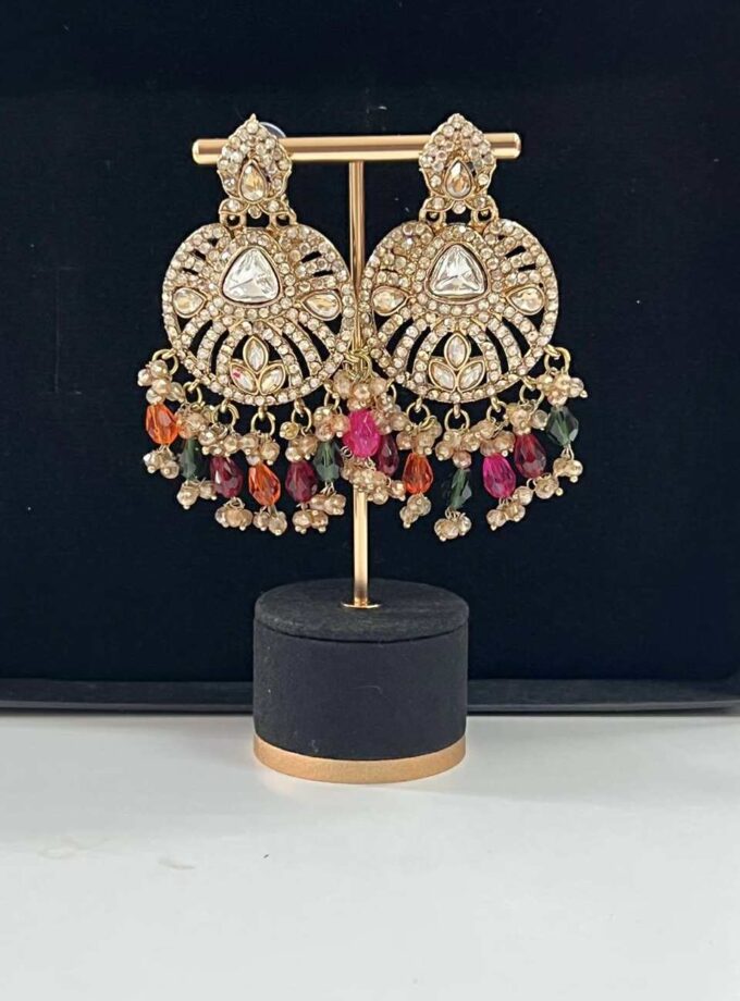 Oorbellen goud met diverse kleuren opties (design 3)