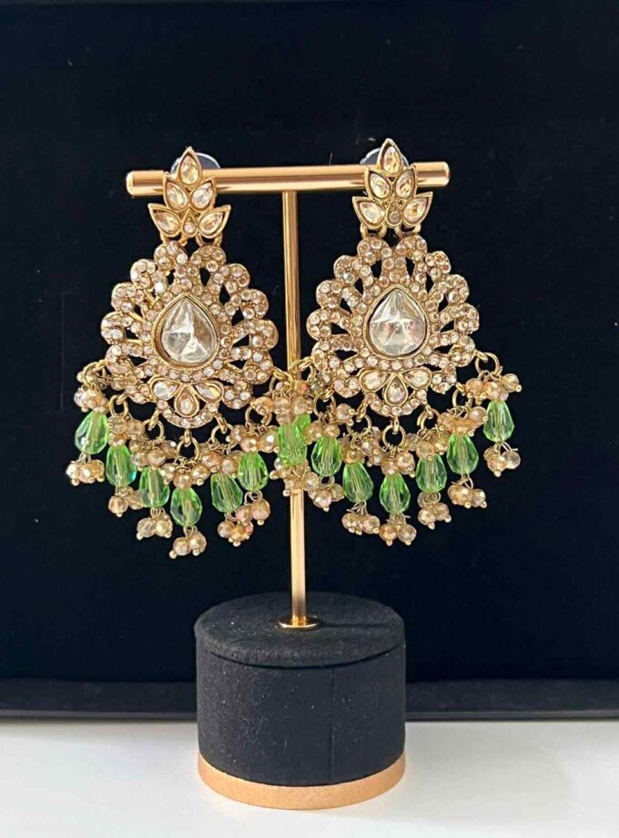 Oorbellen goud met diverse kleuren opties (design 1)