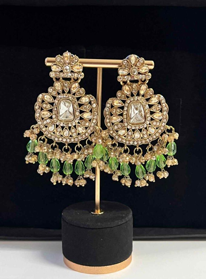 Oorbellen goud met diverse kleuren opties (design 4)