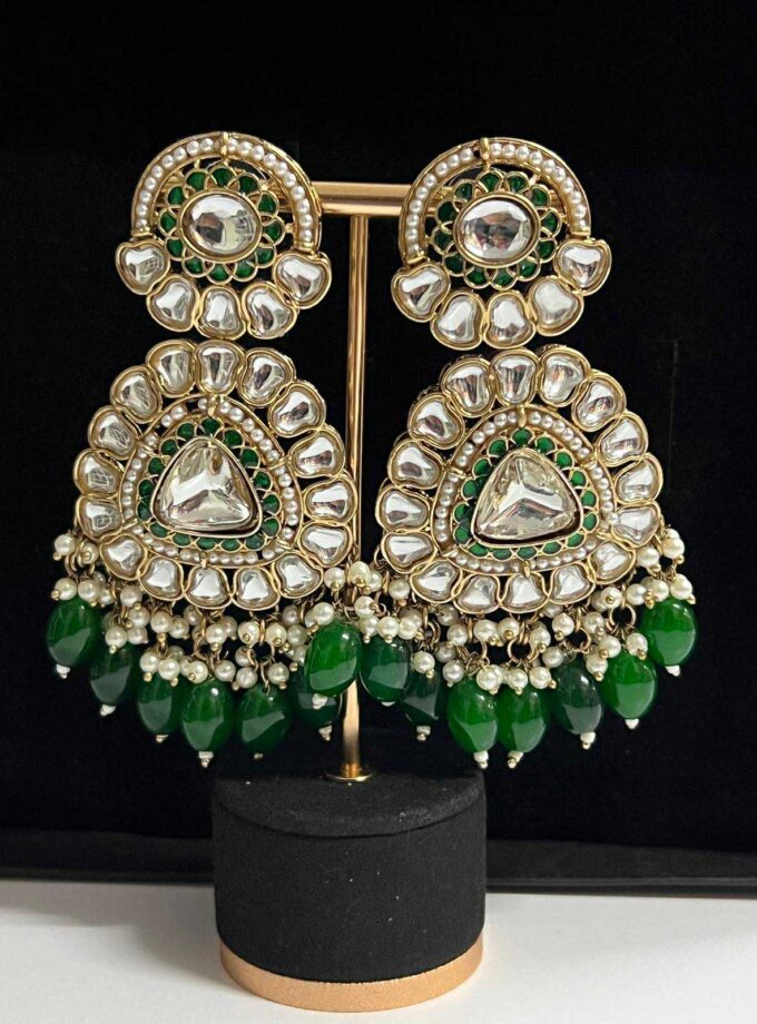 Oorbellen goud met diverse kleuren (design 7)