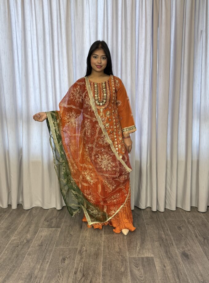 Driedelige plazzo suit oranje- Organza 2023