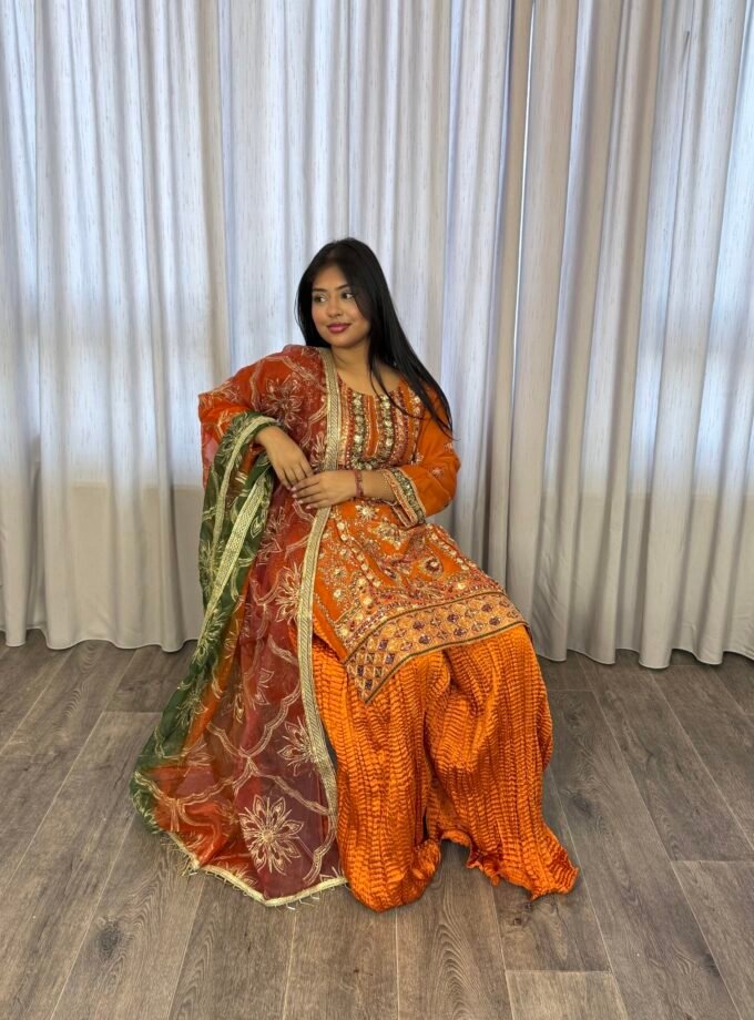 Driedelige plazzo suit oranje- Organza 2023