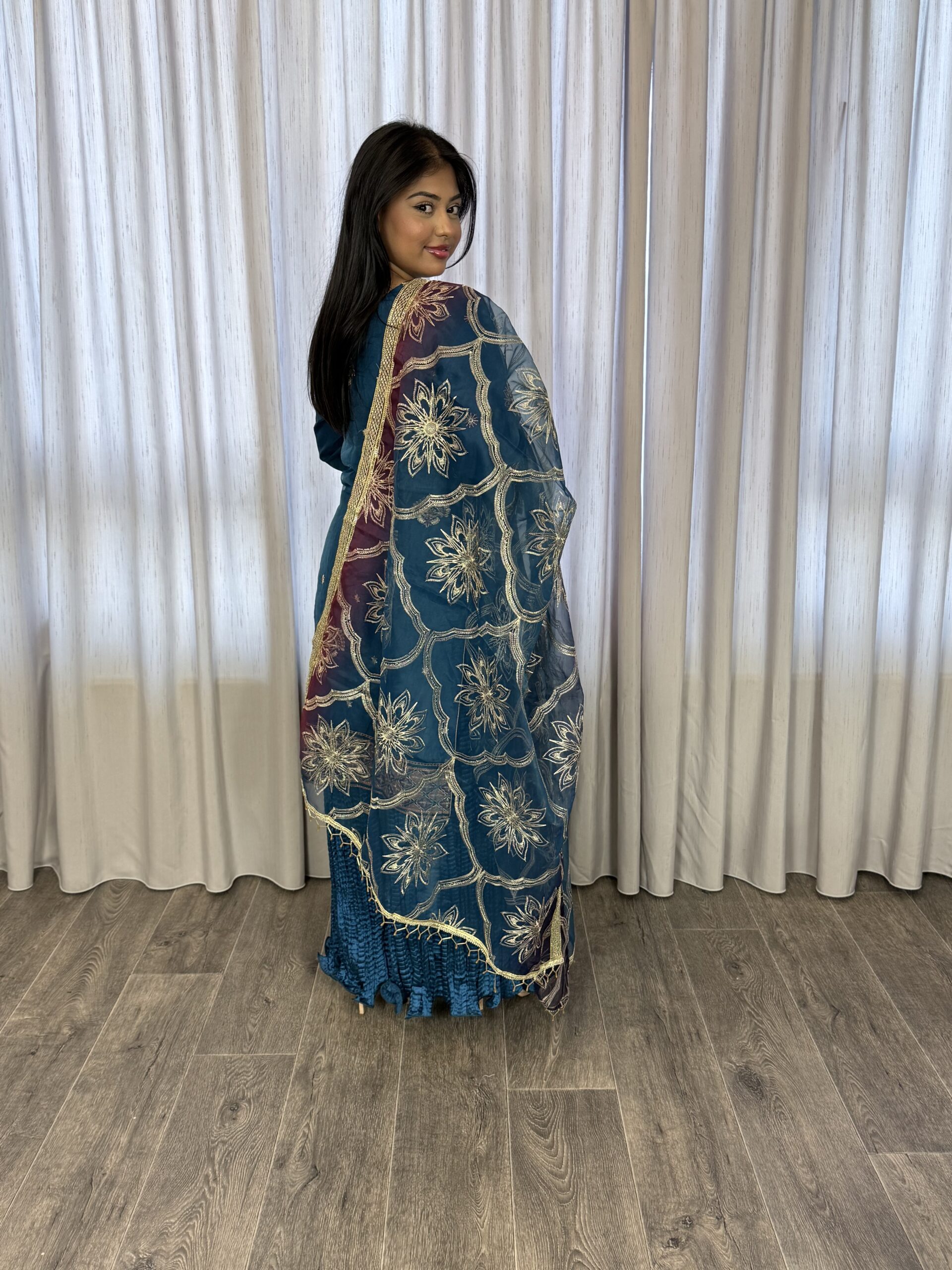 Driedelige plazzo suit blauw- Organza 2023 - Afbeelding 3