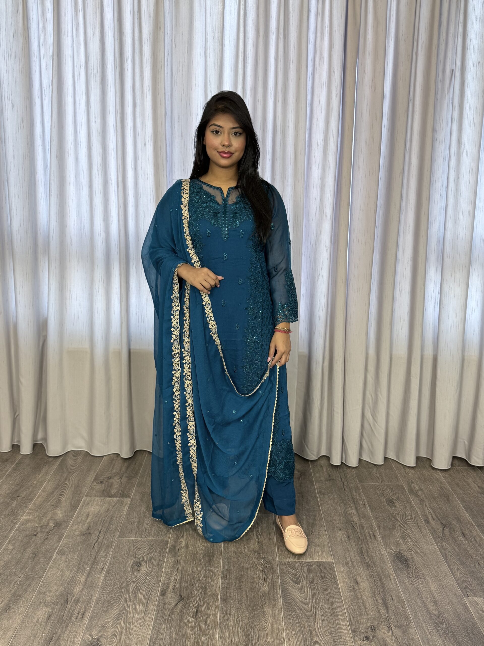 Driedelige suit blauw- Chiffon 2025 - Afbeelding 3