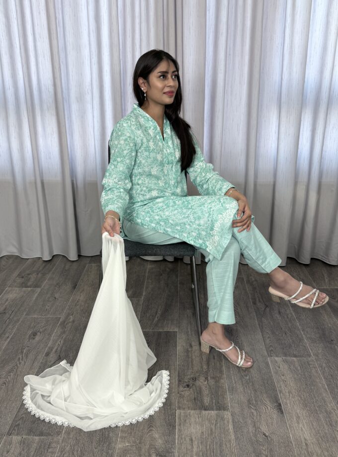 Driedelig wintersuit - khaddar met chiffon dupatta 0421