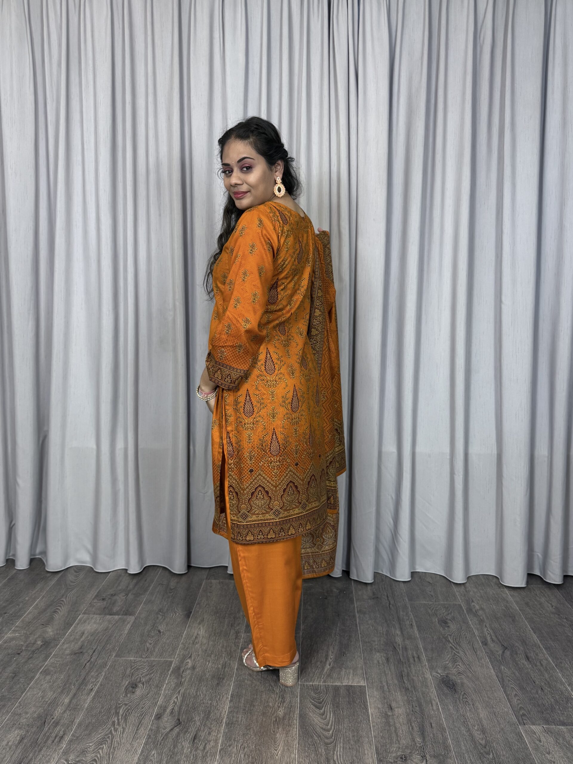 Embroided linnen suit driedelig 01359 - Afbeelding 3