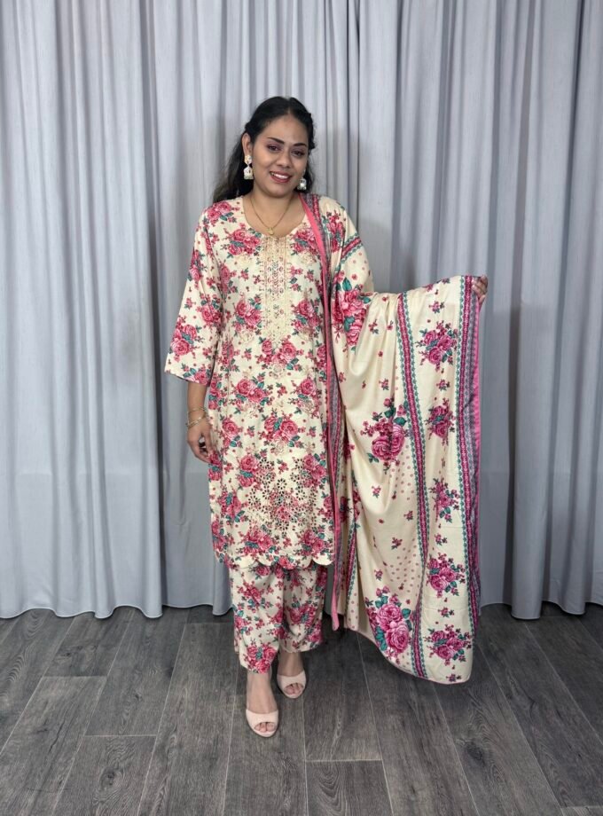 Embroided linnen suit driedelig 01365 maat S M en XXXL