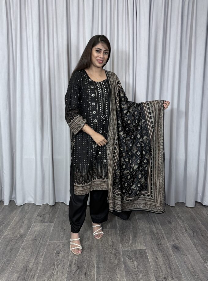 Embroided linnen suit driedelig 01366