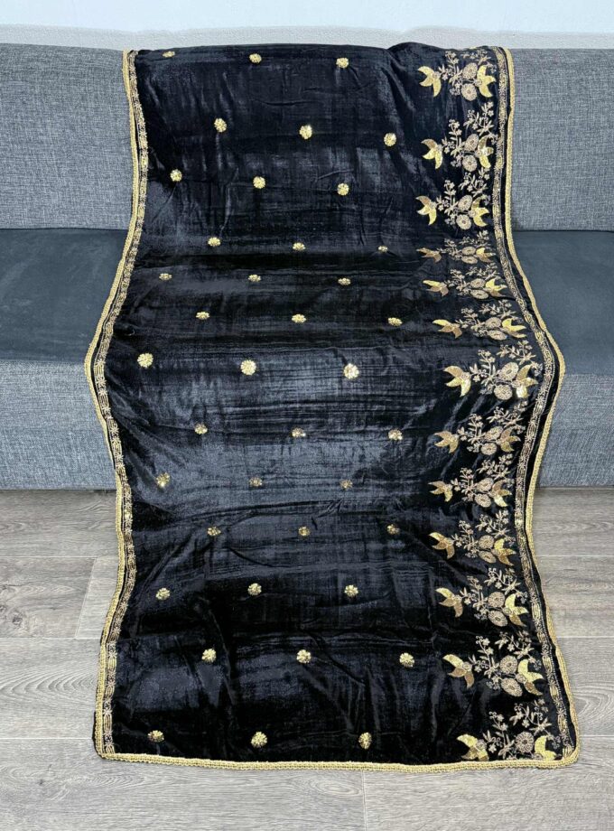 Velvet shawl zwart met goud 1005