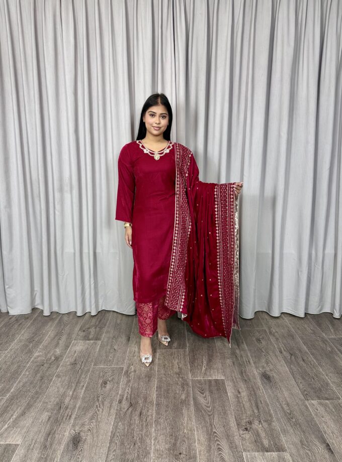 Velvet suit - fuchsia