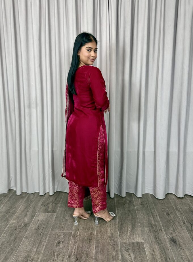 Velvet suit - fuchsia