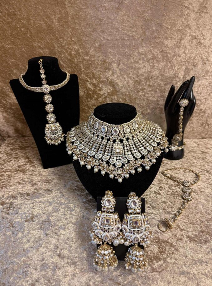 Sieradenset goud met wit-14947