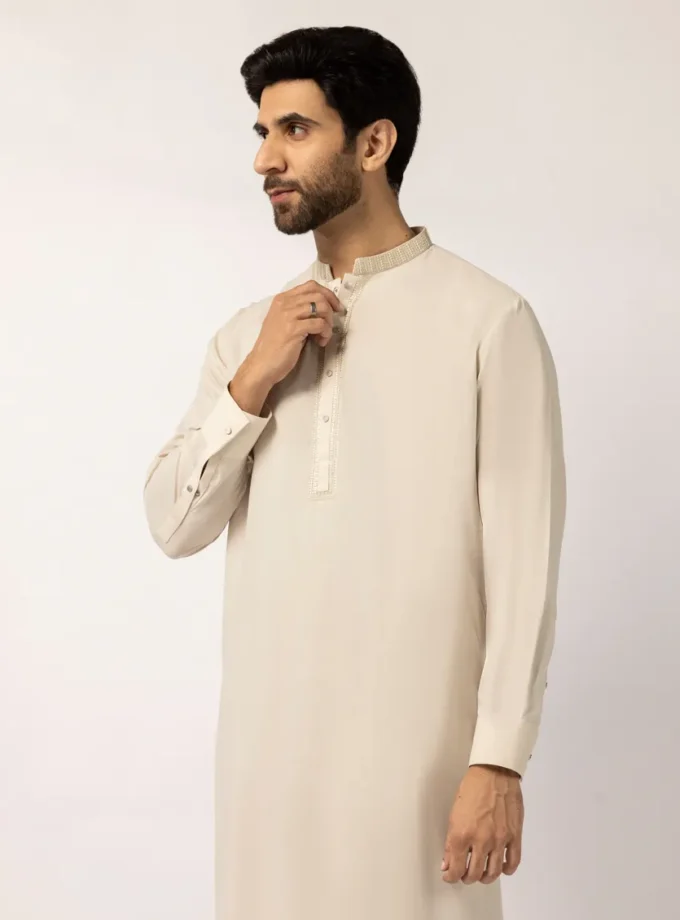 Junaid Jamshed shalwaar kameez - fawn 14604 maat M